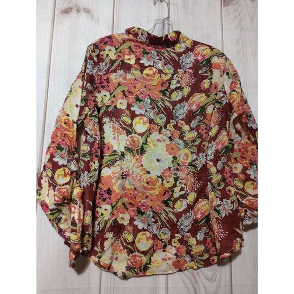 Old Navy Shirt Ladies Extra Large Red Floral Lightweight Button Front‎ Grandma - Picture 2 of 8